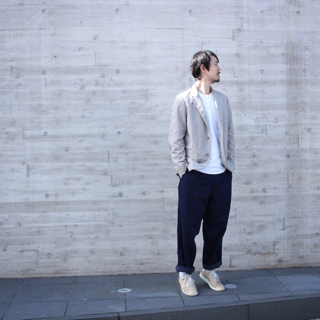 nanamicaDKY's tweet photo. nanamica_ALPHADRY Jacket
¥32,000 (+tax)
New Color "Taupe"
#nanamica #nanamicadaikanyama #thenorthfacepurplelabel #alphadry #jacket #taupe https://t.co/6ox5xcH7T3