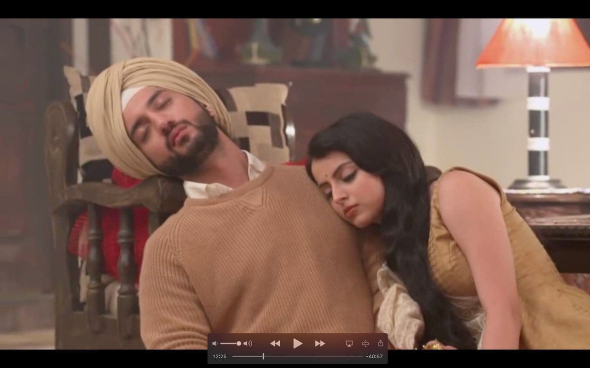GoWithMel's tweet image. For the first time she fell asleep right next to him,her head on his shoulders,the place that rightfully was hers.Yet she didn&apos;t know it was him&amp;amp; she felt remorse as if she cheated on him.he was touched knowing the Woman he called characterless was purer than his thoughts #RiKara