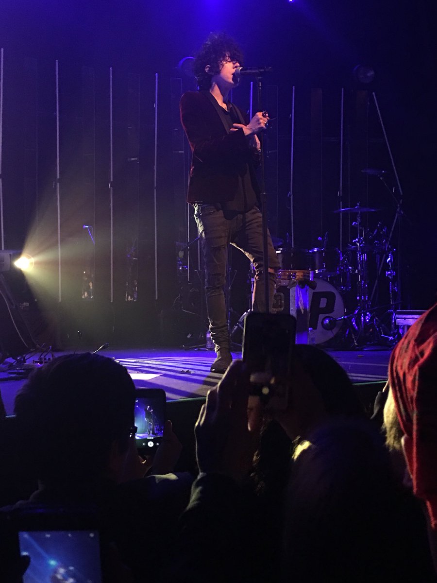 SBlomme's tweet photo. @iamlp 😻🔥 https://t.co/irElzo9KZN