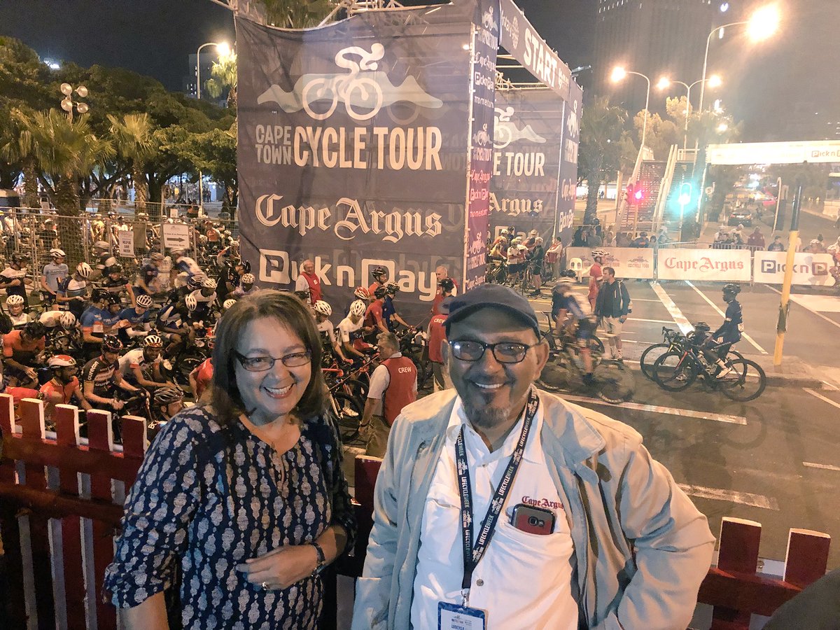 You can feel the excitement this morning at the #CTCycleTour2018 And no wind! Enjoying my time with Editor @AzizHartley from @TheCapeArgus @CTCycleTour Good Luck to the first riders