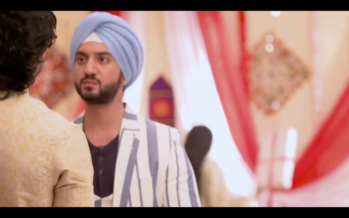 GoWithMel's tweet image. He hoped his Naseeb would grant him to be the Husband she deserves. Their Friendship became her solace and she could forget her Heartbreak. Seeing that someone eyed what was his he protected her not just with Words but with his Body too. She was his Pride, His Gauri. #RiKara