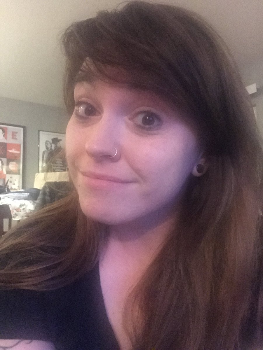 carriesch's tweet photo. @FatherSonGaming daring obvi. https://t.co/E7slPH3XSm