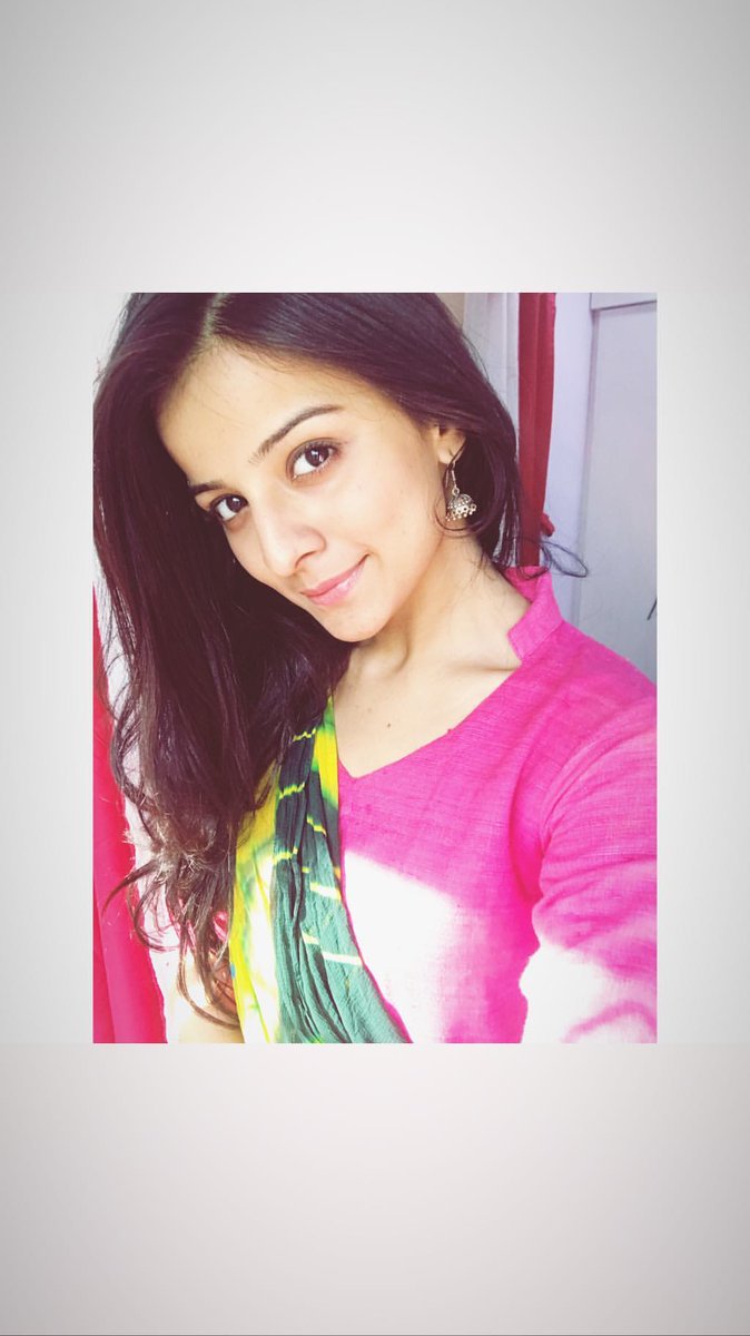 ❤ <a href="/MahimaMakwana_/">Mahima Makwana</a> ' s new Instagram Story