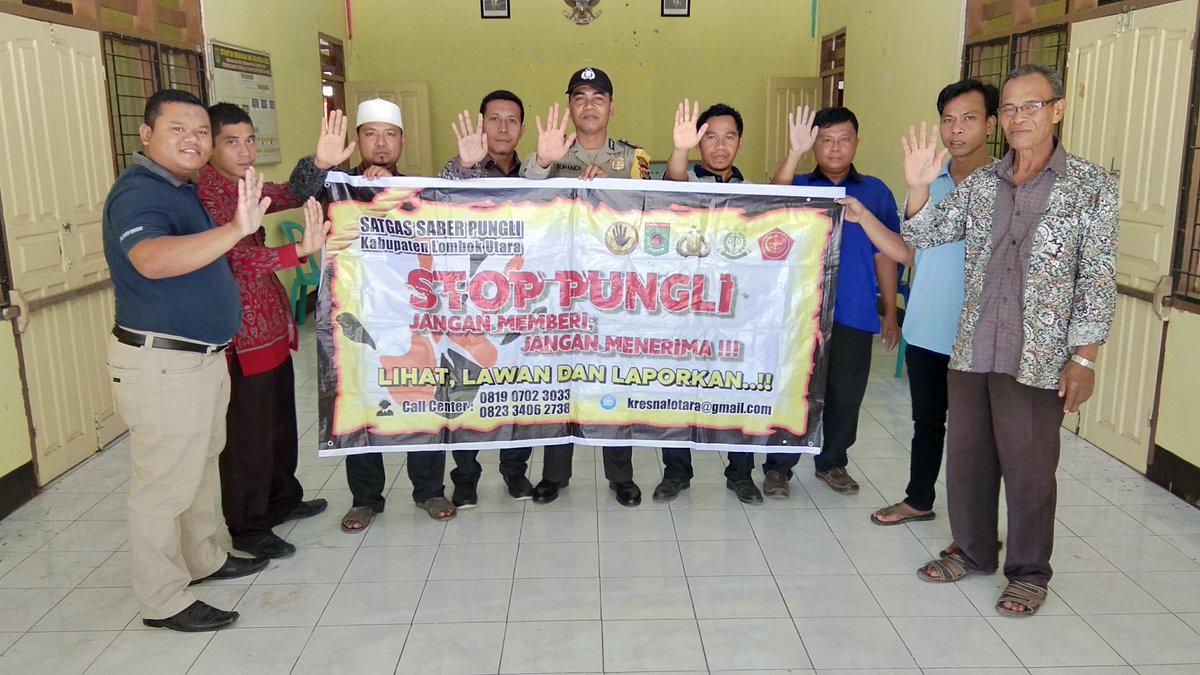 Masjuddin1's tweet photo. Stop Pungli
#T3tapJokowi
#Manfaatdanadesa2018
#TPPINTB
@Khairil42160999 @jokowi @EkoSandjojo @tppindonesia @Tauhid168999 @anwsanusi @LaluAnsyori @taufikmadjid71 @Miftah1968 https://t.co/GGynT7qMO5