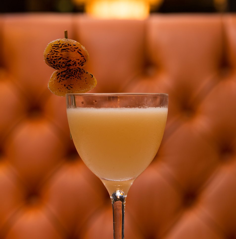 Son Of A Peach #cocktail - Bulleit bourbon, Crème de Peche, Laphroaig, apricot #ThursdayThoughts #ThirstyThursday
