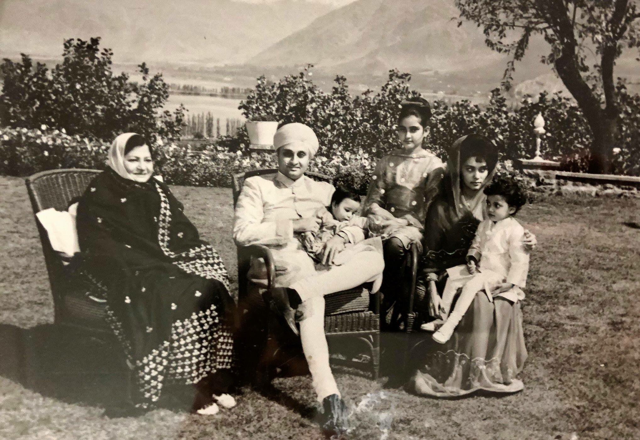 Wishing Dr. Karan Singh Ji a very happy 87th birthday! 