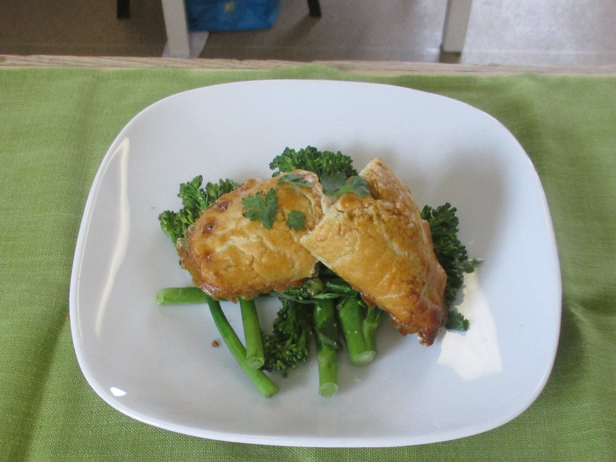 St. Michael's Catholic Grammar School tweet media