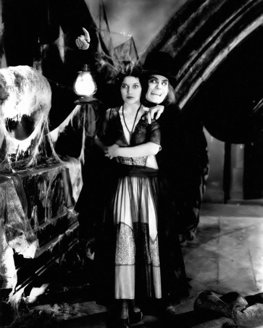 el_zombo's tweet photo. Lon Chaney, Sr. 
#retrohorror https://t.co/WYuo6jFsSc