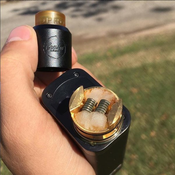 OfficialCoilART's tweet photo. What's your today vape setup?🙂
#officialcoilart #dpro133 #dprorda #vape #vaping https://t.co/hSLRoRciuD