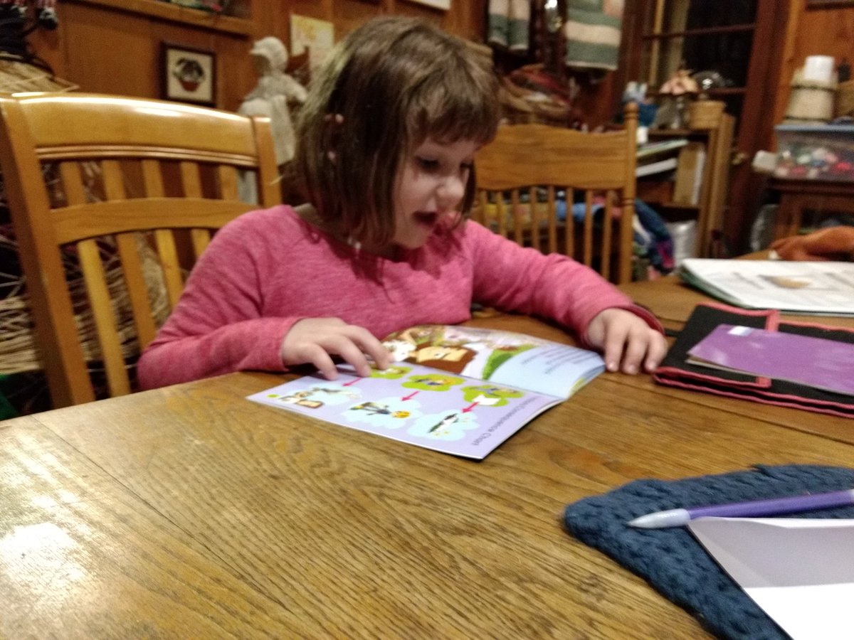 WKevinNelson's tweet photo. Gwen reading to me. She does such an amazing job! #firstgradereader #papaduties https://t.co/H7zxrSdOMU
