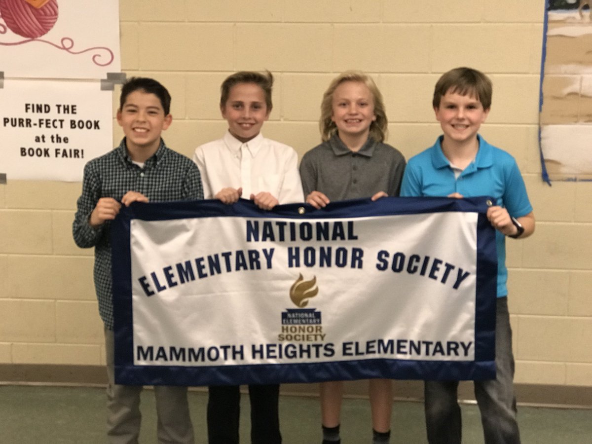 NickHoltvluwer's tweet photo. New members of @MHEParker National Elementary Honor Society! #proudboys #proudprincipal #NEHS #LoveMHE https://t.co/HufydK6aPP