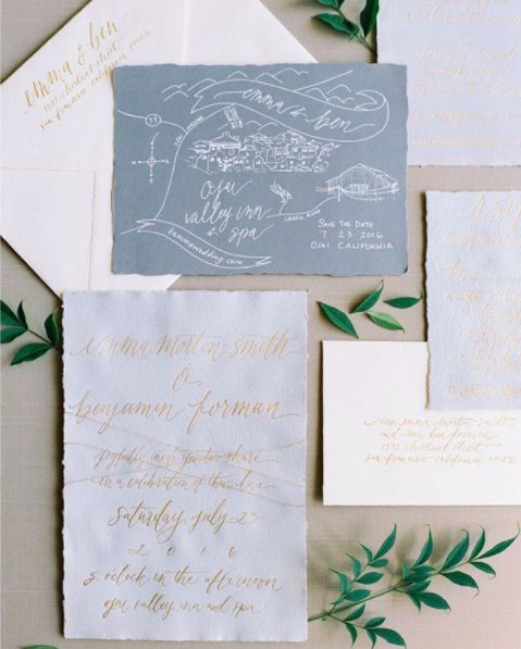 We love the pretty gold calligraphy with this stationery suite! (#Repost from @weddingpr, Event Design by @allyouneedisloveevents, Photo by @erichmcvey)