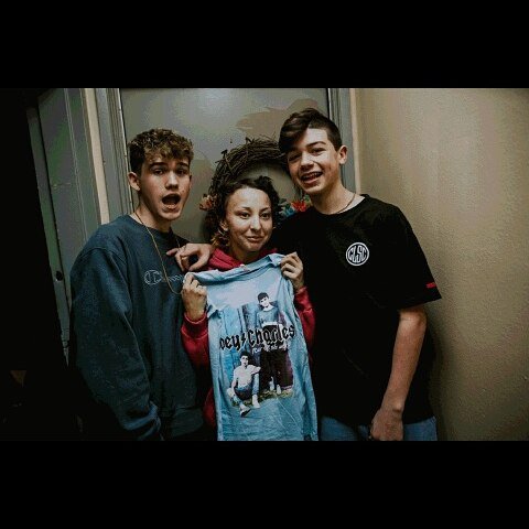 alyssaarellano0's tweet photo. @CharlesGitnick #charlesgitnick @joeybirlem #joeybirlem https://t.co/ZJATfnTFtJ