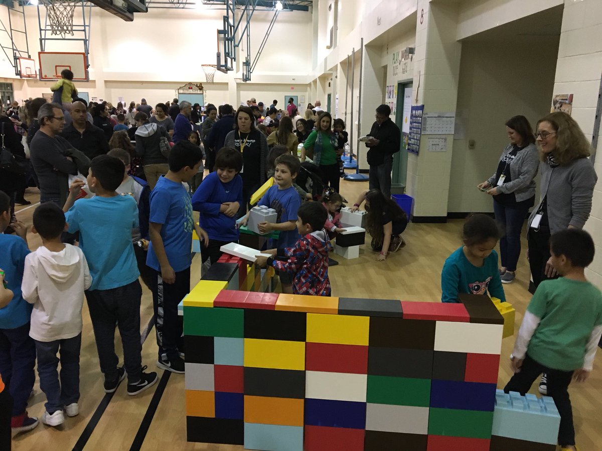 Sara Hernandez tweet media