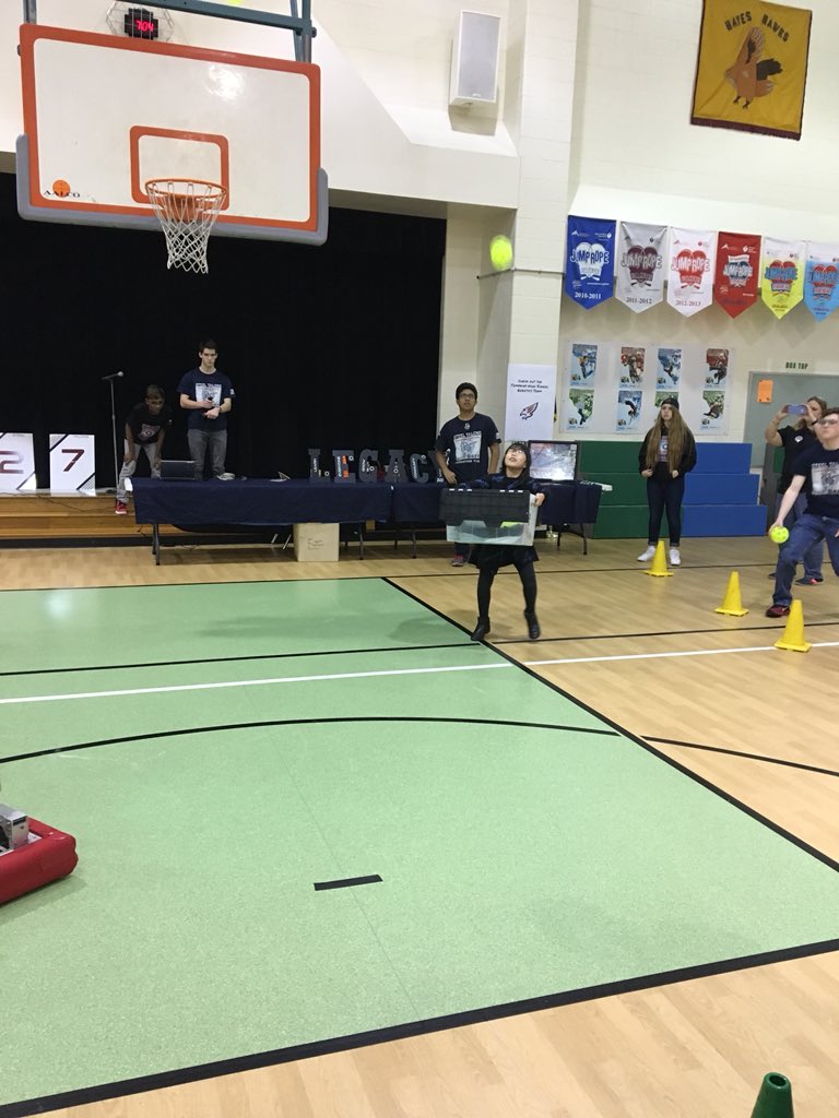 Sara Hernandez tweet media