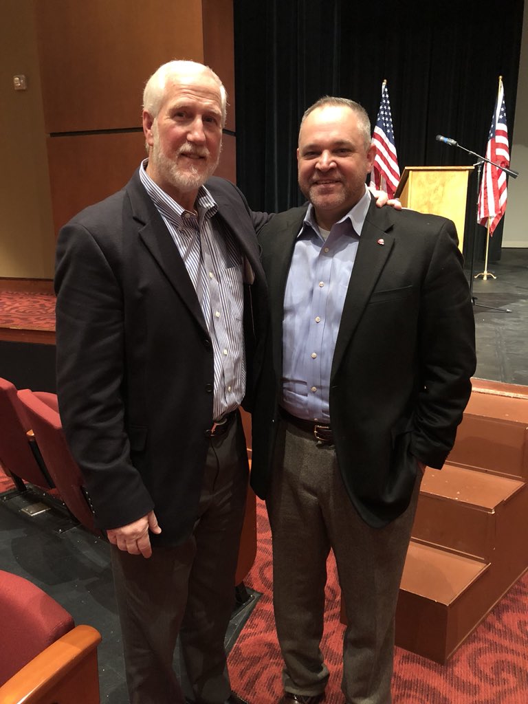 butterworth_jim's tweet photo. Had a great night with the #BoyScouts Northeast Georgia Council and Coach Ray Goff. The Coach had the perfect comments for the evening and helped us raise $60k for scouting! #GoScouting https://t.co/lR7o14Wy8k