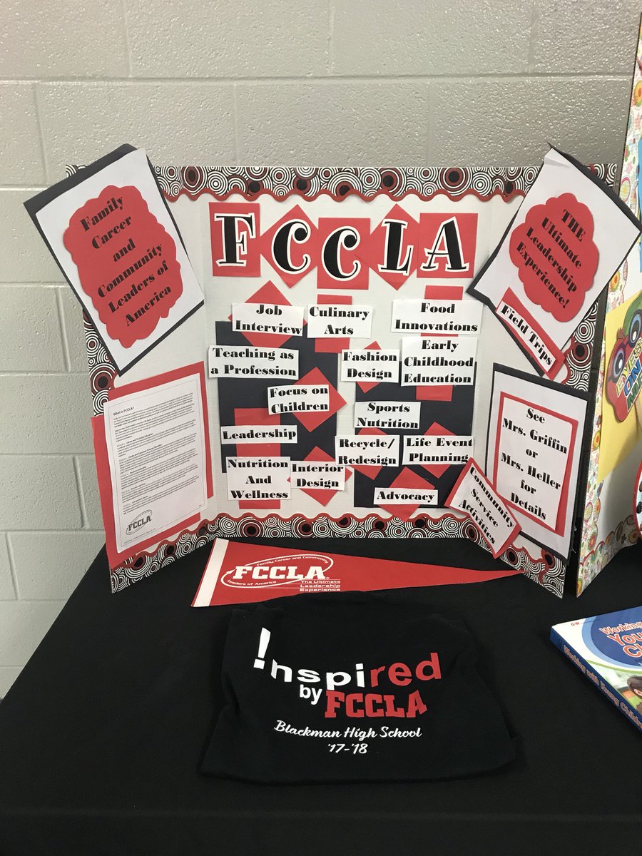 BlackmanFCCLA's tweet photo. FCCLA table at Freshmen Orientation tonight at Blackman High School! https://t.co/HwPj08X2DW