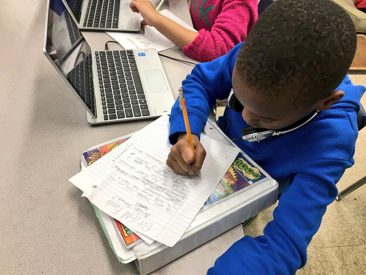 Getting ready for our debate on Genetically Modified Foods!  Students have learned about persuasive texts and the advantages and disadvantages of GM foods. We picked sides and researched using Digital Content resources! <a href="/BCPS_ELA/">BCPS ELA</a> @VictoryVillaes #KeepMovingForwardBCPS