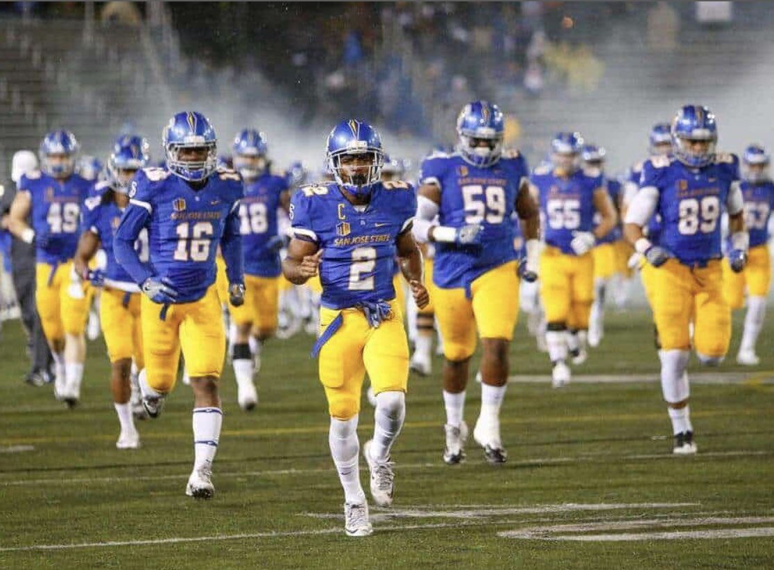 Semajaytwa's tweet photo. Extremely excited to announce that I will be staying home for the next 4 years! I have committed to San Jose State University! @CoachEaton94 @Fredguidici @CoachBojay @CoachTirabassi #GoSpartans 👌🏽 https://t.co/qw4UUkxiWQ