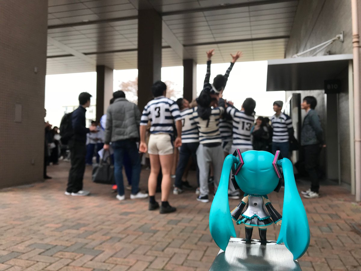 ocu_39's tweet photo. 前期合格おめでとう🌸　ボカロ部においでよ
#ミクの日
#春から市大
#春から大阪市立大学 https://t.co/SnlLXZxWYM