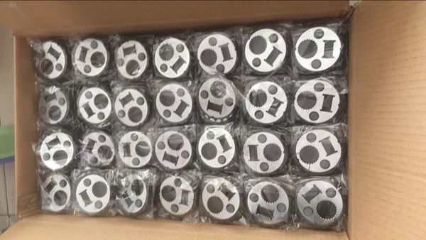 Bottle cap shape fridge magnet bottle opener, logo printed. Great beer promotion gift