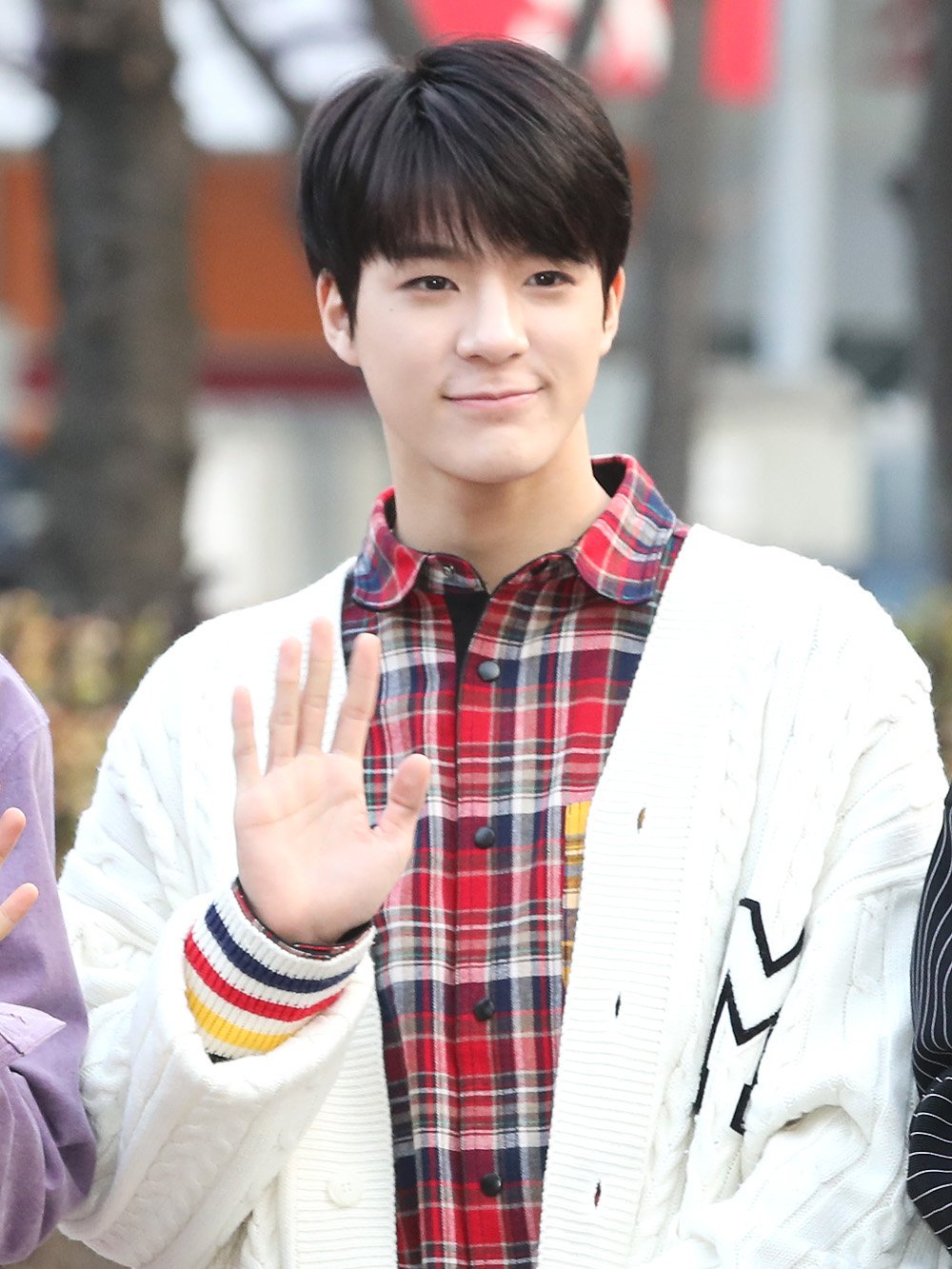 jeno pics on twitter 180309 press jeno pics on twitter 180309 press