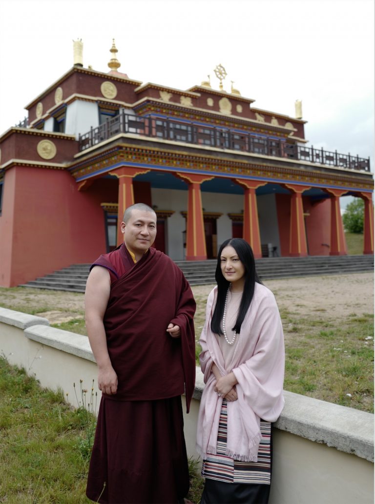 karmapaorg's tweet photo. (THREAD) Karmapa and Sangyumla have some joyous news to share with you…

Thaye Dorje, His Holiness the 17th Gyalwa #Karmapa, and his beloved wife Sangyumla, are delighted to share the joyous news that they are expecting their first child. https://t.co/EZTtzDFqbG