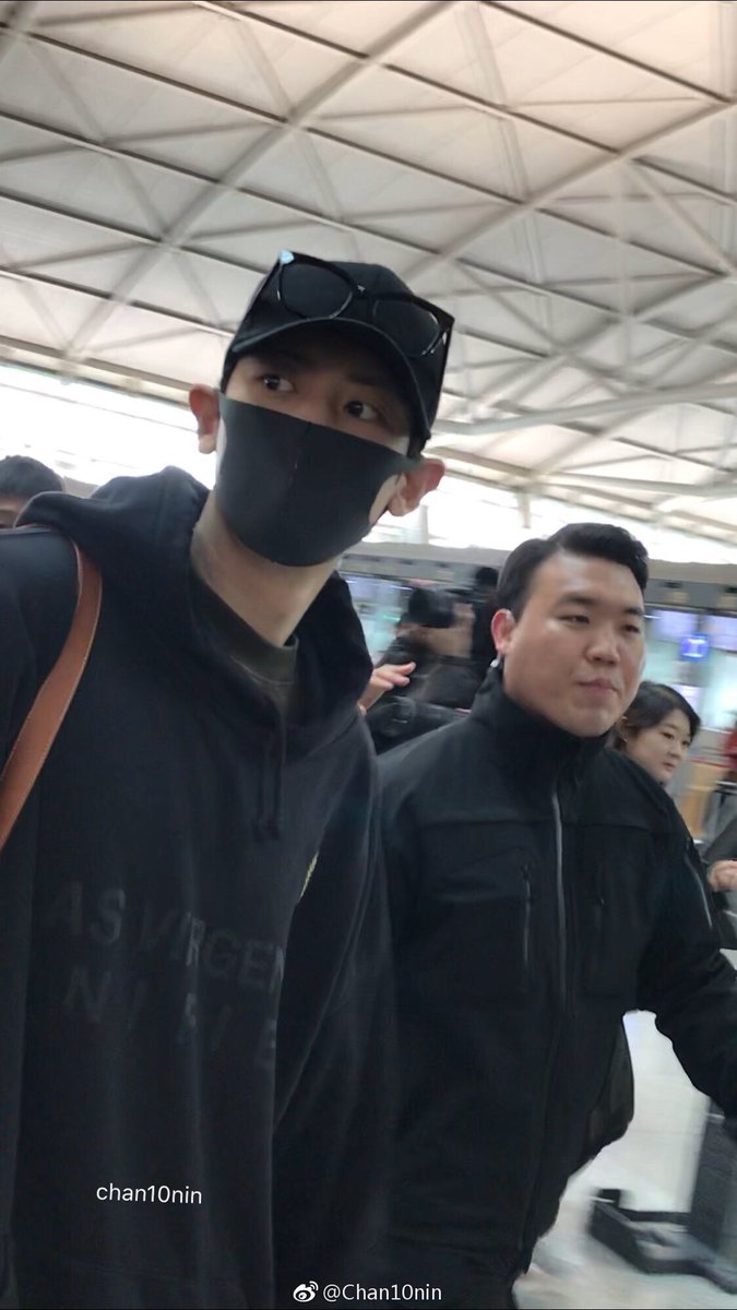 low quality chanyeol (@lqpcy) on Twitter photo 