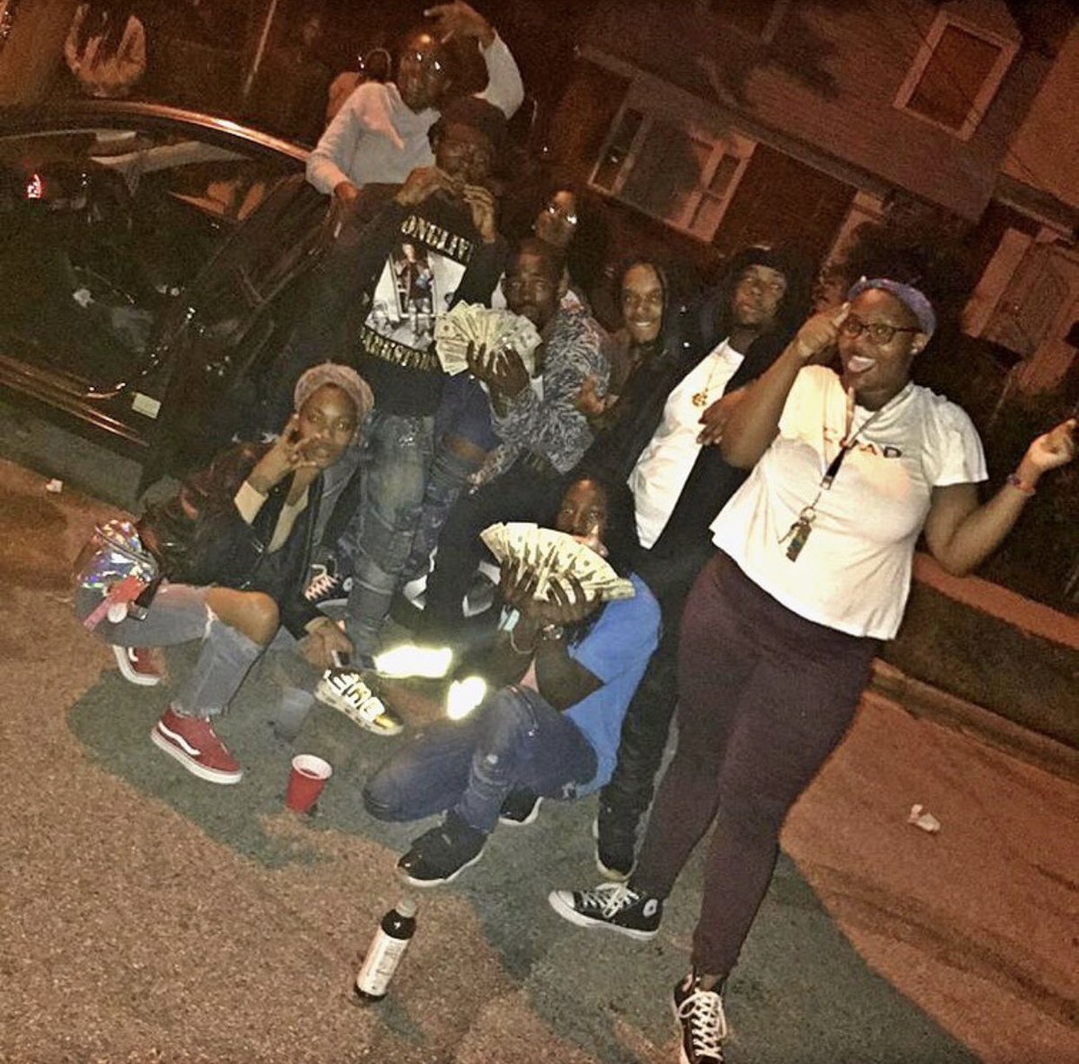 PalmerParkKdawg's tweet photo. Chasing A Bag🤞🏾🕊 #LLPETER🕊 #LL9🕊 https://t.co/9xKEcPj2HN