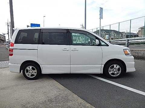 AceCarRentals1's tweet photo. Are you going for a vacation with your friends or family? Enjoy fast and easy car rental bookings today. contact us,https://t.co/CuPS6LKz9h https://t.co/Ze2D1Z1Jtb