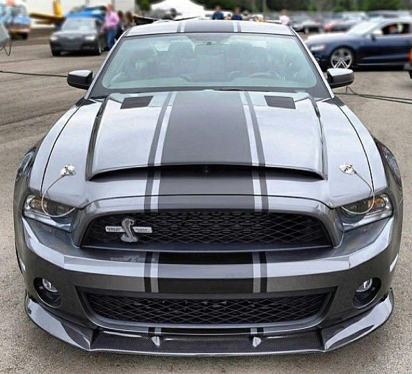dailymustangs's tweet photo. Shelby GT500 😍🔥 https://t.co/439zBjx1i9