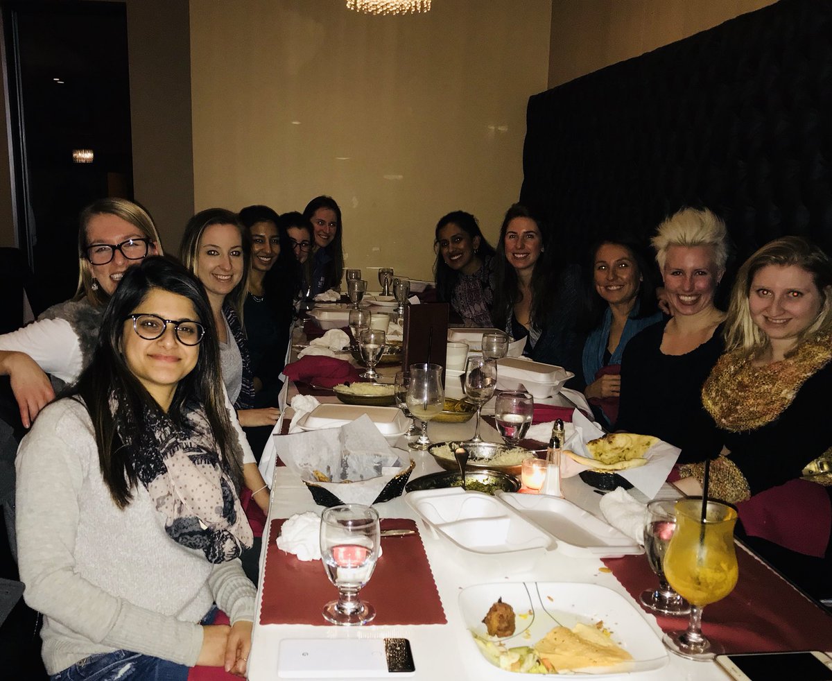 DocKarmenW's tweet photo. Filled to the brim with gratitude to be surrounded by so many inspirational women today (and  everyday)! #internationalwomensday2018 #toomuchnaan #mcwinternalmed #mcw @Mcw_Medchiefs https://t.co/yY1cWupFZp