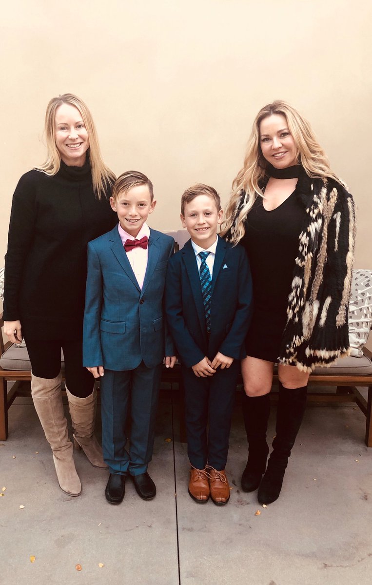 wandermoms's tweet photo. #wandermoms and #wanderboys doing it up for #Cotillion #raisingboys #9yearsold #dancing #theOC #manners #love https://t.co/Z11QOP4fLT