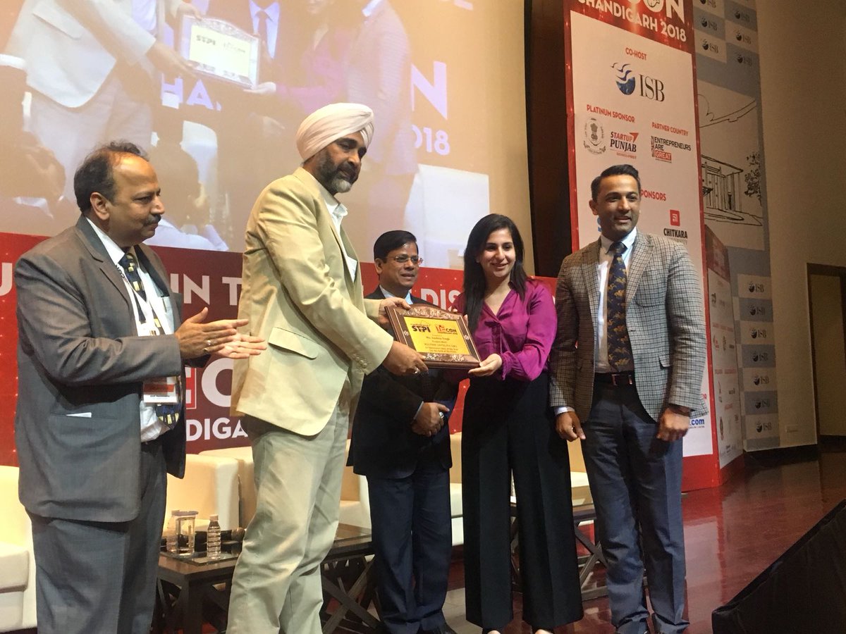 mooofarm's tweet photo. Ms Aashna Singh, Business Head - #ProjectMooo receives award 🏆 for the "Most Innovative Idea of the Year" by Punjab's Finance Minister - Sardar Manpreet Badal at TIECON Chandigarh 2018
@MSDESkillIndia @RadhamohanBJP @AgriGoI @gssjodhpur @100million2030
#SkillIndia https://t.co/X9vPK0MGHG