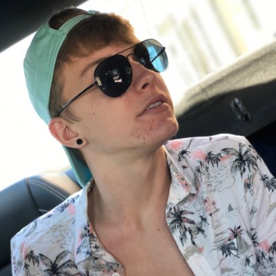 tylerxrhoades's tweet photo. #NewProfilePic https://t.co/AygROPJlVf