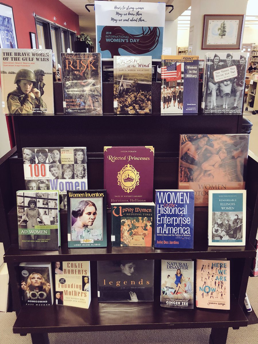 DuffNation_edu's tweet photo. #WHAP220 Ss & @bhsbroncoslib celebrating #InternationalWomensDay with great books & sweet ts! #TheMoreYouKnow #FridaKahlo #girlswillsavertheworld #empoweredwomenempowerwomen #BSD220 #BHSNow https://t.co/HqZMqzJNLN