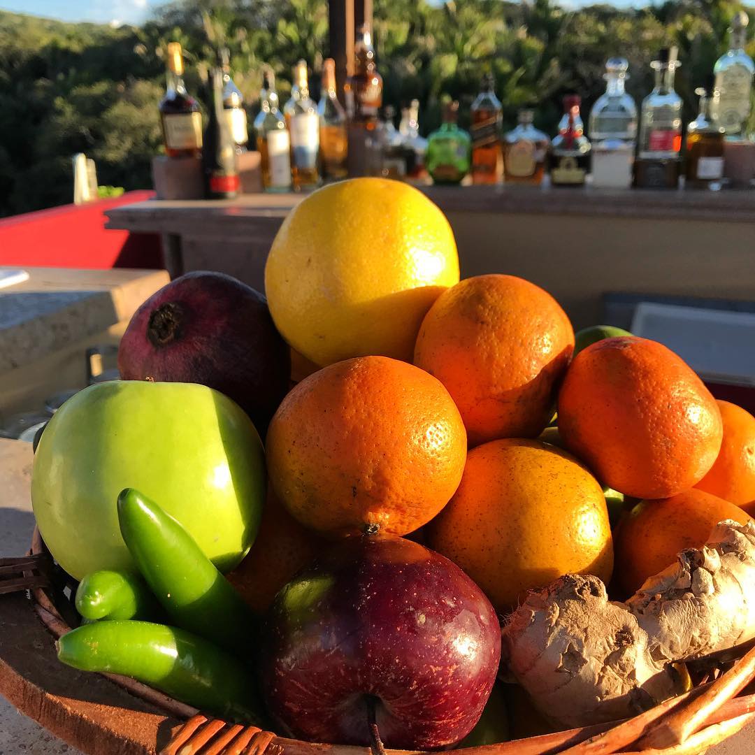 Fresh fruit makes our perfect drinks at the Observatorio Bar!
imantaresorts.com/culinary/

#RivieraNayarit #relaischateaux