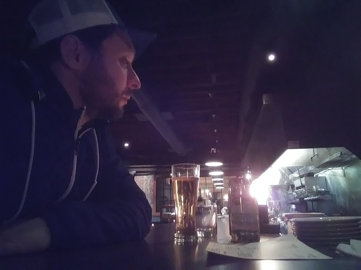 3rdegreezy's tweet photo. Slid thru to the cozy Staple And Fancy after a great evening at work. 
#rainerntequila https://t.co/k2oiOIC4rc