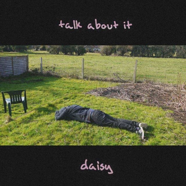 tigermendoza's tweet photo. Also out today is the new EP by @bandcalleddaisy. It's great. Go have a listen.
#newmusicfriday #OxfordMusic #FriendsOfTM https://t.co/Jr0ECEbBG7 https://t.co/QFNF14BPKw