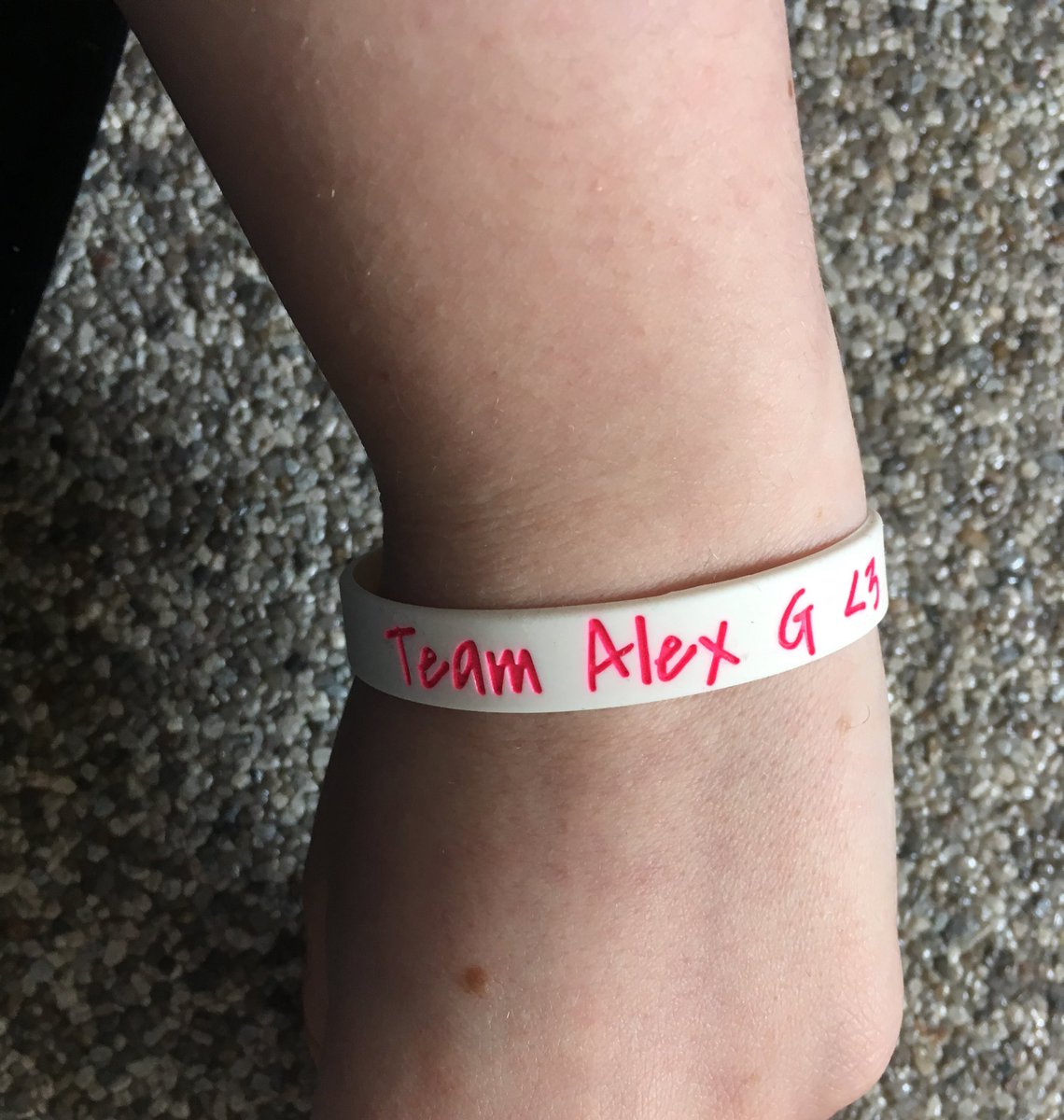 krawallhenne's tweet photo. @kim_leitinger look what I just found 😁😍 #teamalexg https://t.co/ZlOfMV2Cab