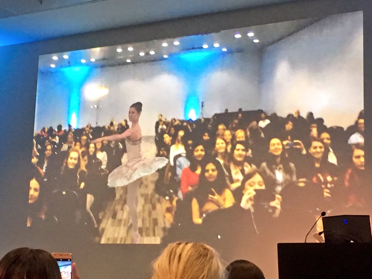 BirkbeckCareers's tweet photo. We're loving the #mixedreality demo with @Microsoft 's @mtaulty @peted70 can we have a dancing ballerina in every audience? #TechKnowDay #yourtechfuture https://t.co/ymSAmyAagU