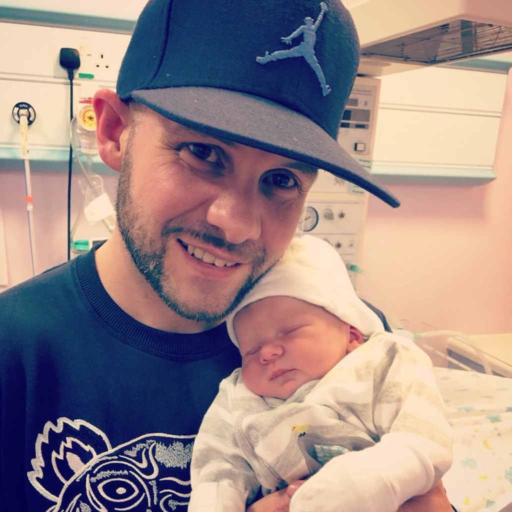 HarryShotta's tweet photo. Feel like the luckiest man in the world right now, love you so much, our beautiful son ❤️❤️❤️ https://t.co/uTNnll4A5i