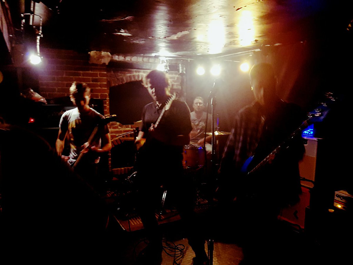 whytrexwhy's tweet photo. Merci pour tout La Rumeur, c'était top ! Dédicace aux copains de @TOSindiepunk et #FallFlavored
On remet ça demain à Douai à la Taverne les Grès 😁 https://t.co/tPqjV2jsOc
