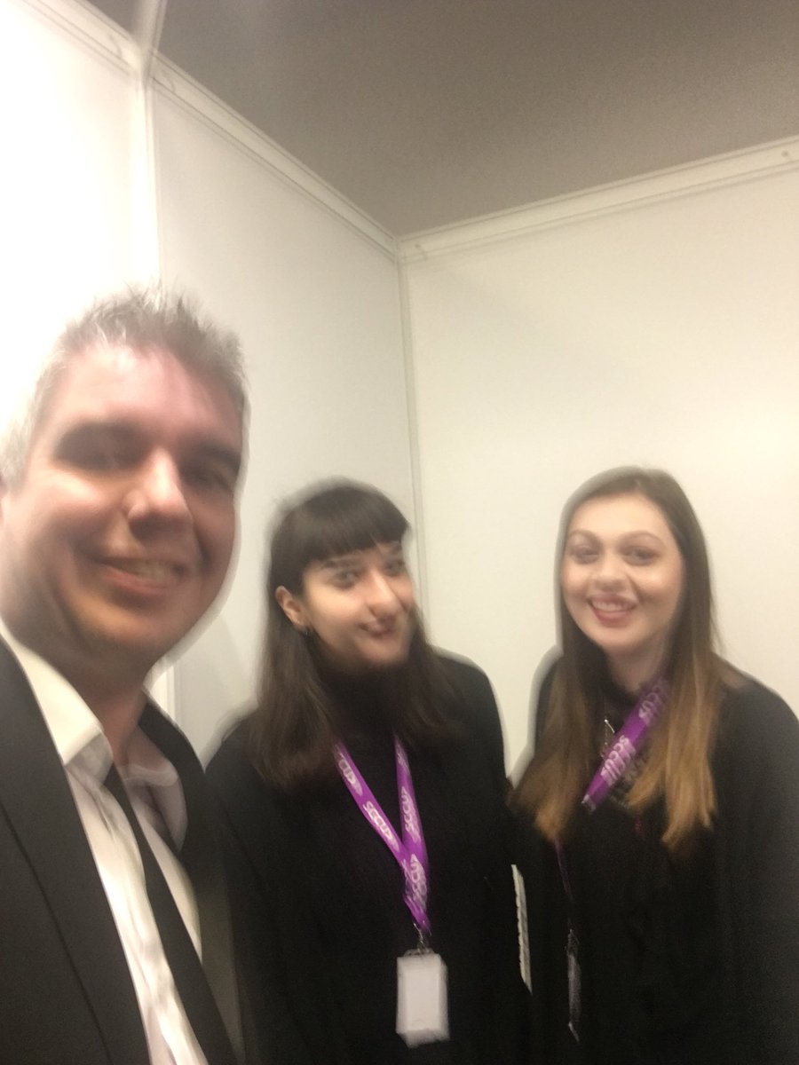 Just ran into Faye &amp; Alex from <a href="/SCCU_ltd/">SCCU</a> ! #CWROCKS