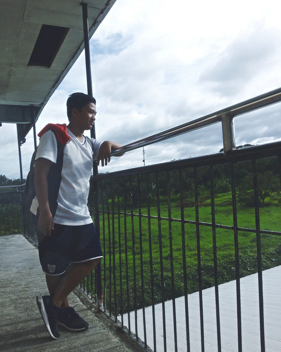 DJ_Manores's tweet photo. Be you https://t.co/BjNWQb2JqH