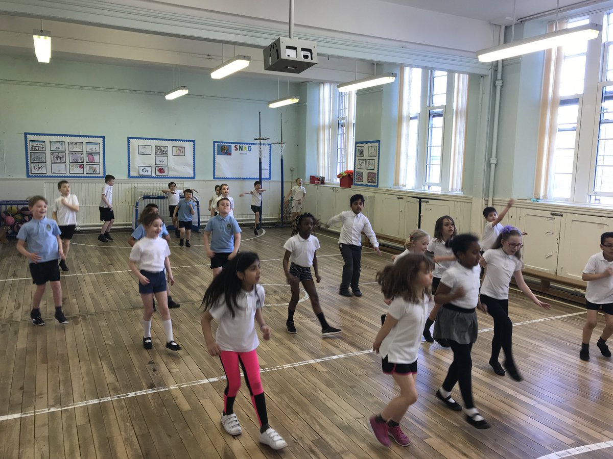 StConval's tweet photo. Primary 3 enjoying their workout for lepra! @Lepra_HinA #workout #charity #fastfeetfriday https://t.co/X7GZtSuWXT