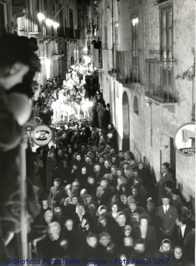 TrapaniTurismo's tweet photo. #Pasqua a #Trapani #ProcessionedeiMisteri, venerdì 30 marzo 2018 Itinerario: https://t.co/PGuU2bmM2k #Sicilia #Sicily #Sizilien #Easter #Ostern https://t.co/ryjrmVWdjq