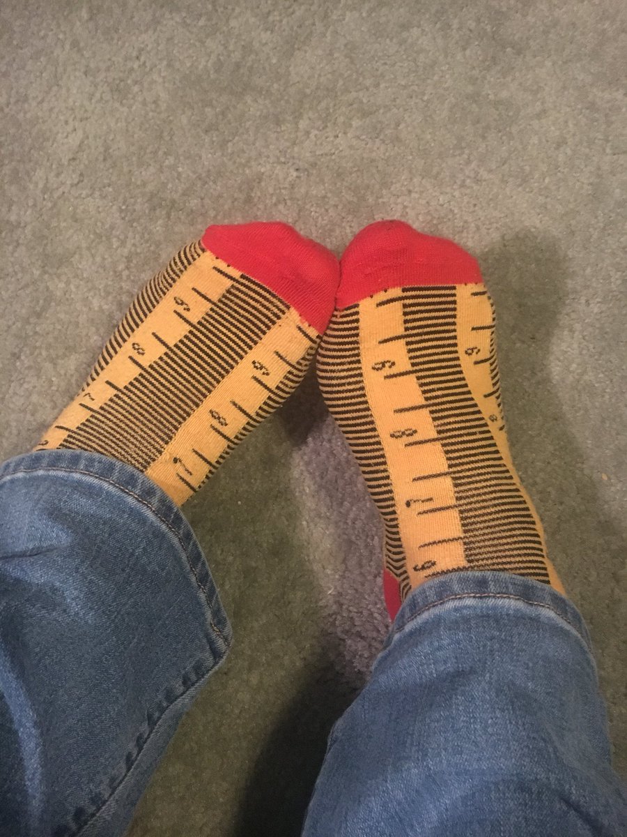 winch_jenny's tweet photo. How do your socks measure up? #DrSeuss #ReadAcrossAmerica #wackysockday #lpes #lpcsd #lpes3rdies https://t.co/wp8J333U3B