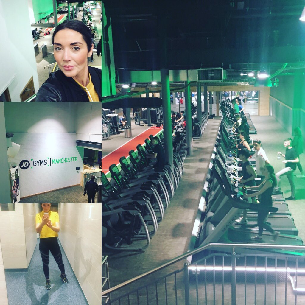 Good morning! Make a date with me tonight <a href="/JDGyms/">JD GYMS</a> for Vinyasa flow 630-730pm - find your flow, get strong inside out #Manchester #healthiswealth #yoga #lifegoals #FridayFeelings #FridayVibes