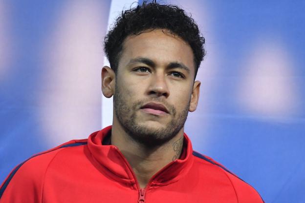 lequipe's tweet photo. La presse espagnole évoque un retour de Neymar en Liga https://t.co/kld8RrgmR1 https://t.co/kGoiWbGfU4